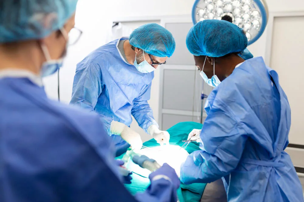 Reparación de aneurismas por técnica endovascular (EVAR/TEVAR) en Cuautitlán Izcalli, CDMX y Veracruz